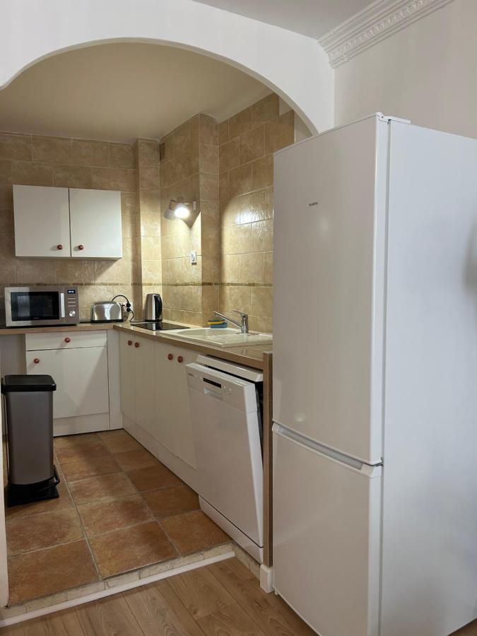 Duplex Climatise Proche Port Toulon Apartment Bagian luar foto